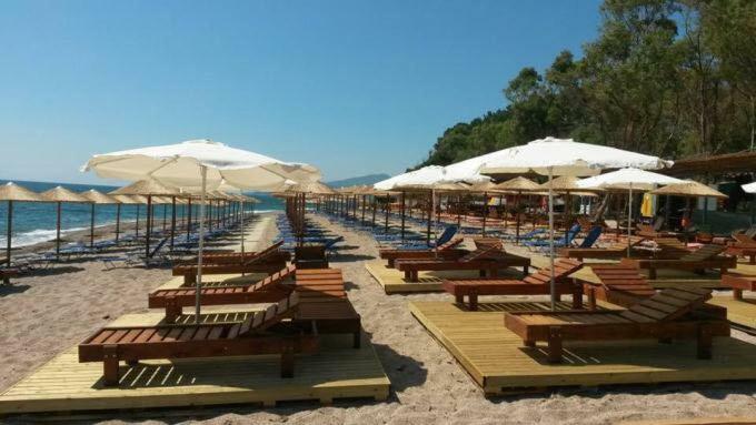 Burano Camping Beach-Bar Nea Thesi Экстерьер фото